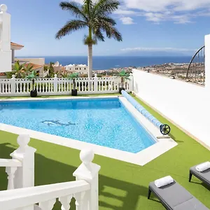 Exotica Villa Costa Adeje (Tenerife)